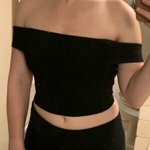 Forever 21 Off Shoulder Black Crop Top
